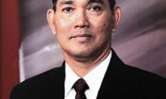 Mantan Wakil Presiden RI ke-6 Jenderal TNI (Purn) Try Sutrisno Wafat di Usia 90 Tahun