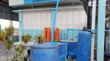 Diduga Timbulkan Bau Menyengat, Operasional SPPG Bandung Wonosegoro 2 Disorot Warga, Hasil Uji DLH Dinanti